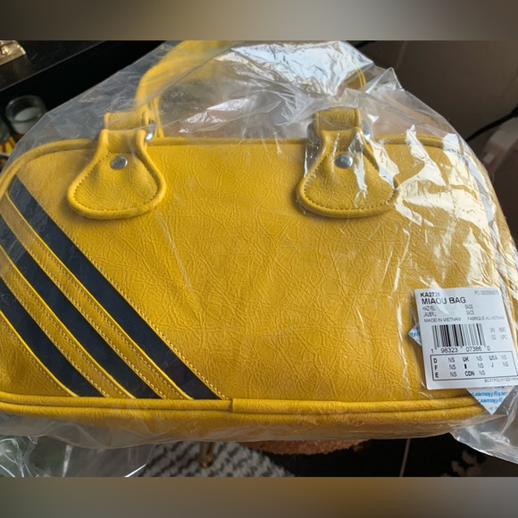 Adidas X MIAOU Handbag / NWT / LIMITED EDITION COLLAB - Picture 9 of 9